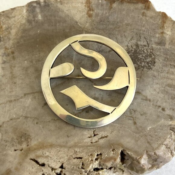 Sterling Silver 925 Taxco TA-112 Mexico Modernist Abstract Round Cutout Brooch - Picture 8 of 13